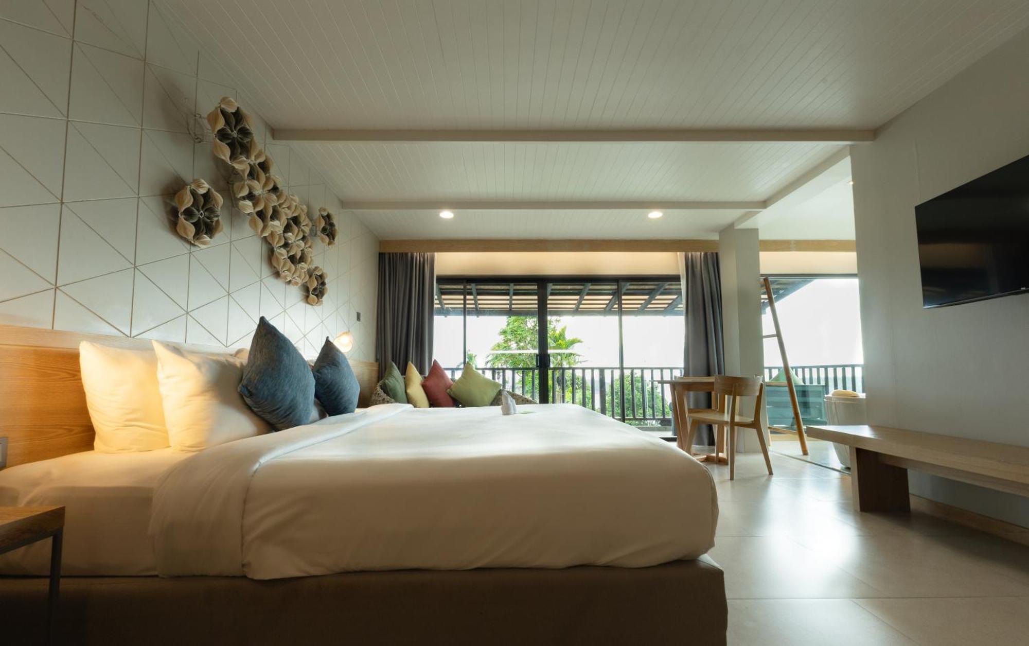 Andaman Cannacia Resort & Spa - Sha Extra Plus Praia de Kata Exterior foto